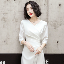 Evening dress dress women can usually wear high-end Noble elegant host white temperament banquet light luxury minority