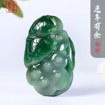 White Yuseis family and Tian Yubi jade cat eye for more than two years of hanging down mens jade jade jade pendant female jade jade jade