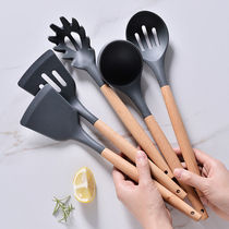 Non-Stick special silicone spatula soup spoon high temperature spatula spoon edible grade silicone spatula soup spoon Colander