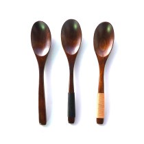 Retro solid wood spoon winding thick handle adult household eating spoon dark spoon environmentally friendly Japanese Wood tableware