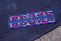 Hominin Tone Cabinet Seeking to Know Sounds and Dong ethnic embroidered silk cotton thread hand embroidered whole Zhang 47 * 13cm c-708