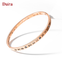 Daila jewelry Roman letters couple titanium steel bracelet female Korean version of simple Joker plated 18K rose gold handwear