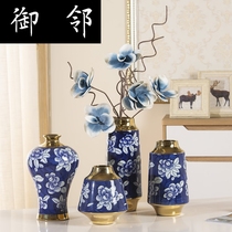 Jingdezhen hand-painted blue and white porcelain vase ornaments modern Chinese living room dry flower arrangement ceramic soft decoration decoration