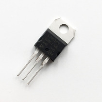 Direct plug transistor triode regulator tube L7805CV 1 5A 7805 5V TO-220 new environmental protection