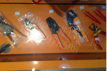 Agent Beta hundred Tower imported wire stripping pliers self-tuning insulated wire stripping pliers with cutting function