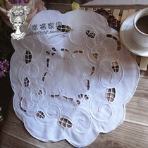 (Happy Home) Foreign trade Export Europe and America Original single white pure cotton disc with hollowed-out dining cushion disc cushion vase cushion