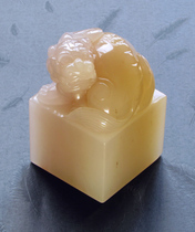 Xinjiang rock sugar jade seal turned head big seal Clean Boutique Collection