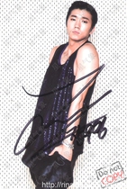 2PM Zhang Yourong Woo Young autographed grow original promotional photo