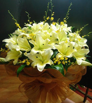 Huang Tianba Perfume Lily 10 Bouquet Wish Birthday Send Flower Girlfriend Love Buy Flower Christmas Spring Festival Flowers