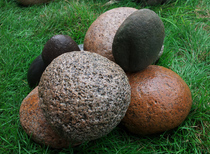 Natural colored pebble fish tank landscaping stone tortoise Sunstone garden supplies Rockery stone courtyard stone