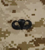 US metal badge US Army Parachute Parachute Black ACU special paratrooper skill badge badge