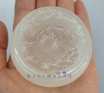 Fish Sheung Shui Town Shop staff One bottle of lily Petal Essential Oils Bright White Water Tonic to repair Oxygen Soothing