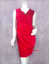 Summer clearance Famous brand cut female Xia fold collar sleeveless crinkle waist red dress VWL03