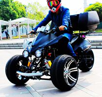 New 250cc Kawasaki inverted three-wheeled aluminum wheels front and rear airbags frosted rear motorcycle shelves send black four wheels