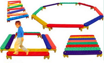 Kindergarten sensory integration training equipment Single-plank bridge balance beam Plastic eight-piece balance tactile board Trail