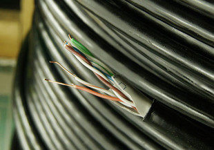 秒杀05 All copper clad aluminum Anpu fast sun protection ultra-five outdoor water blocking network cable to how much to shoot how much