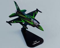 Spot] 1:100 ITALERI Model IT48111 American F-16 Fighter 1000 Hour Commemoration