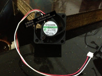 SUNON KDE1204PKV1 12V 0 8W 4020 4CM 3-wire switches silent fan