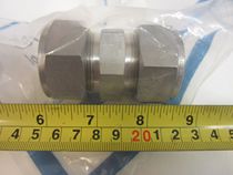 SS-1610-6 American swagelok 1 inch stainless steel ferrule connector direct stock