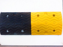 Lixin high-quality thickened rubber deceleration belt rubber wire trough traffic facilities speed brake road slope slope cushion