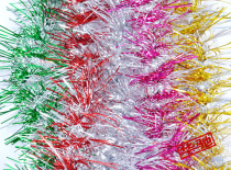 Huachi Christmas decorations 200 * 10cm colorful Double Dragon pull flower color strips wool Christmas tree pendant decoration