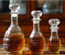 New products Home Pendulum Pieces Popularity Sculpture Flower Milk Tea Drinks Self-Brewing Pagoda Seals Foreign Wine Bottles 1000 glass bottles