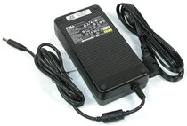 Original DELL 19 5V 10 8A DA210PE1-00 PA-7E D846D power adapter 210W