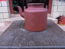 Old Tiliang jug Straight-shaped 2nd One Cultural Revolution Fuxianzi No. 2 Straight-shaped Old Purple Porcelain Pot