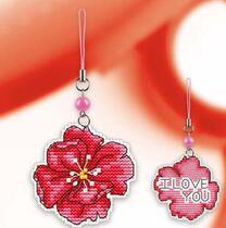 Three pieces of Miga cross-stitch mobile phone chain small pendant double-sided embroidery S226 rose heart