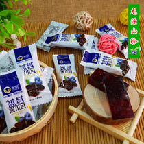 Yongfu blueberry black fungus fruit cake cant eat fat snacks Daxinganling specialty blueberry black fungus fruit cake
