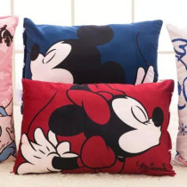 Cartoon couple pillowcase Super soft plush printed pillowcase Single pillowcase Pillow cover Pillow cover pillow cover can be equipped with a couple of models