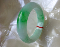 High-grade natural Old Pit bracelet white background green green sun old pit jade green sun green pit jade green jade jade bracelet female certificate