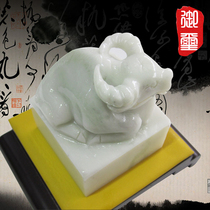 Natural blue field jade seal jade engraving cows head seal swinging piece can be lettering