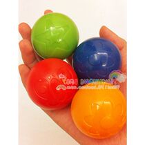 Foreign trade hand grip rattling ball Baby grip small ball Hard plastic rustle baby tactile sensing toy