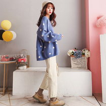 Pregnant women sweater women autumn and winter loose Korean tide mother winter dress long knitted base shirt wave dot coat coat tide