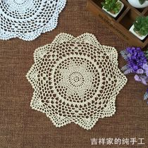 Pure hand crochet Crochet Dream Mesh Eurostyle Vase Table Lamp Round Cushion Retro Shooting Props Decoration Cushion 30CM