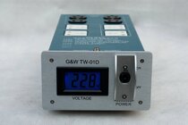 Qingyi Lun TW-01D with digital air switching power purifier filter plug 8-position socket