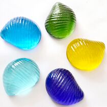 New color conch glass stone wall stickers fashion home decoration toys fish tank interior decorative colored stones 6 yuan 6