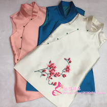 In the summer of 2019 the new Yulan embroidery retro improvement can be made into a cotton version by the Chinese wind-embroidered fur vest woman