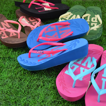 LOVE PINK female summer Foreign Trade simple color color combination with slope and beach foot Flip-flops sandals