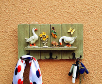 New English country solid wood kitchen restaurant decoration adhesive hook hook hanging rack wall adhesive hook fashion creative home