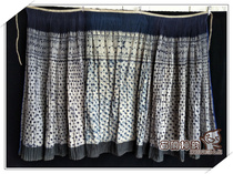 Miao-Dong Shen Yun handicrafts 4891 Buyi Miao original batik apron can be improved processing