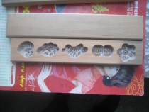 Special price Jiaodong folk traditional handmade childrens pasta mold rice cake a row of five kinds of money diamond bird leaves