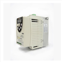 New Taiwan Sanyo Inverter S800-2S0 75g Power 0 75KW220V