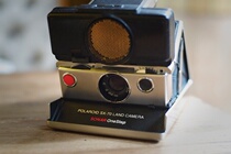 Polaroid sx-70 sonar sonar autofocus version camera