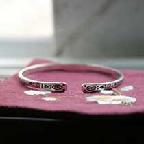 Jingshou opening design bracelet Thai Chiang Mai totem carved quaint handmade silver bracelet simple style