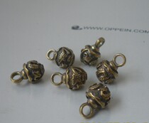 Ancient copper buckle Qing Dynasty clothes old copper buckle Tang Dynasty clothes copper button ancient pure brass button