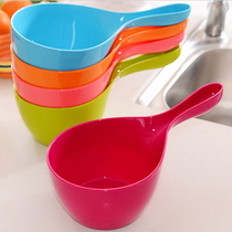 Kitchen candy color thickened long handle enzyme water scoop Enzyme barrel bottling water scoop Sanitary plastic large water spoon