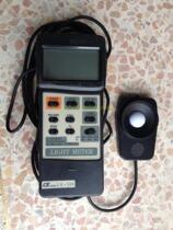 Taiwan Luchang LX-105 high-precision illuminance meter