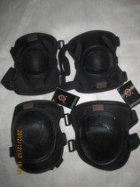 Black full set of knee pads and elbow pads